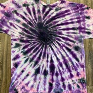 Purple black and light pink spiral tie-dye tee